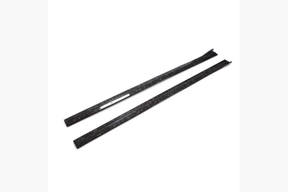 BMW serija 2 F22/F23 2014–2021 Karbon V2 obloge pragov (za M-Competition) Fotografija 1