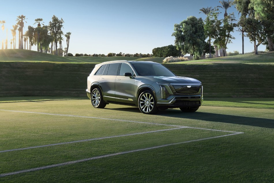 Test: električni veliki križanec Cadillac Vistiq