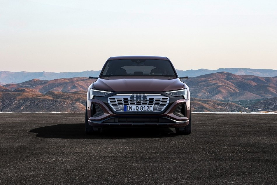 Test premium kupejevskega SUV-ja Audi Q8 e-tron Sportback