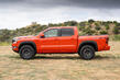 Pregled tretje generacije pickupa Nissan Frontier fotografija 3