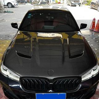 Pokrov motorja (F90-stil, karbon) BMW serija 5 G30/G31 2017–2023 fotografija 2