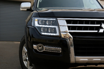 Mitsubishi Pajero Wagon IV 2006–2021 LED sprednji žarometi (2 kos) fotografija 1