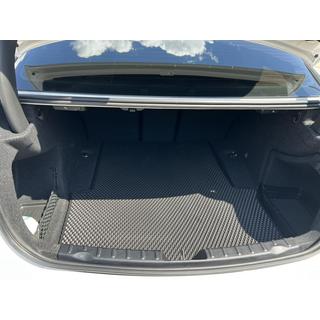 Podloga za prtljažnik za F30, štirikolesni pogon, črna BMW serija 3 F30/F31 2012–2019 fotografija 1