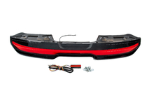 Toyota Land Cruiser 300 2021– Spojler Long LED fotografija 8