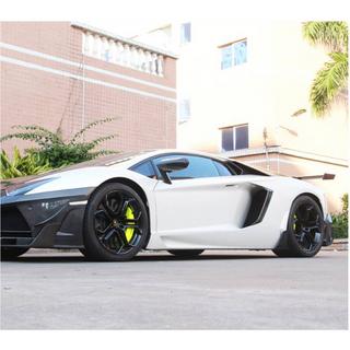 Obloge pragov (Karbon) Lamborghini Aventador 2011–2022 fotografija 2