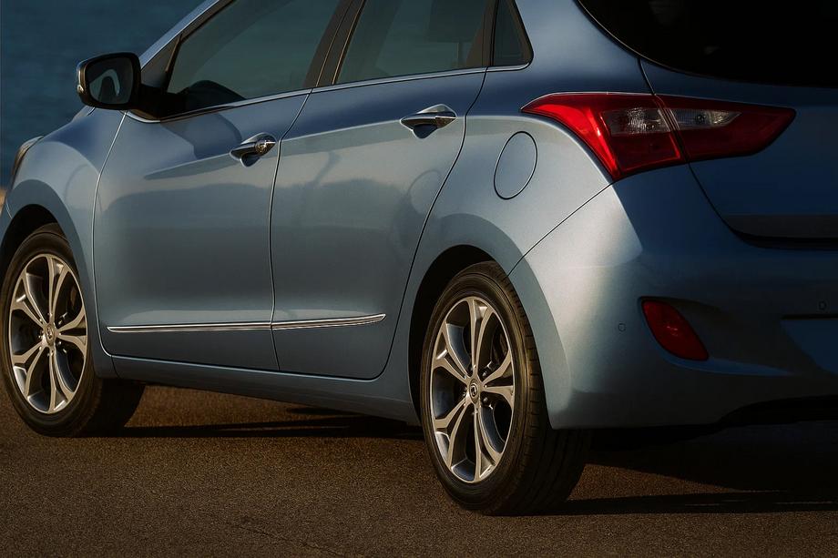 Hyundai I-30 2012–2017 Okrasna letev vrat (4 kosi, nerjaveče jeklo) Image