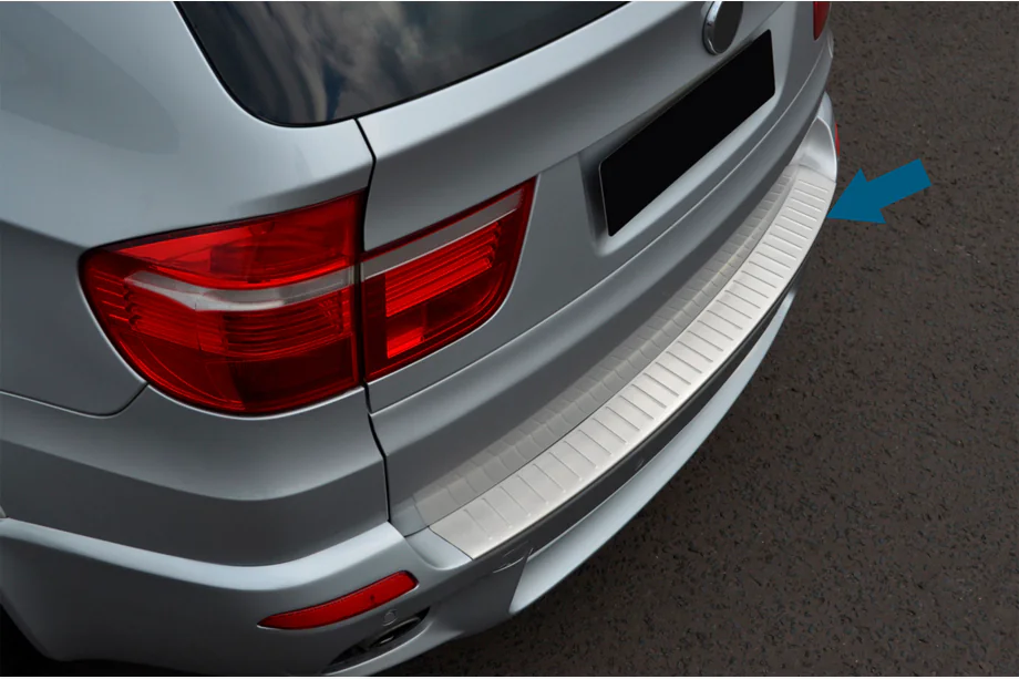 BMW X5 E70 2007–2013 Zaščitna letev za zadnji odbijač OmsaLine (nerjaveče jeklo) Fotografija 1