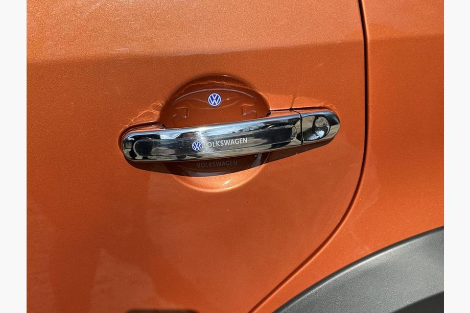 Volkswagen Touran 2010–2015 Kromirane obloge kljuk vrat (4 kosi, nerjavno jeklo) Carmos - turško nerjaveče jeklo Fotografija 5