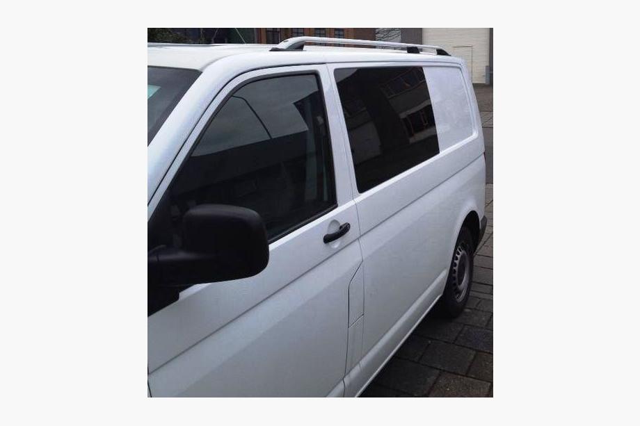 Volkswagen T5 Transporter 2003–2010 Strešne vzdolžne letve CROWN (mat siva) Fotografija 10