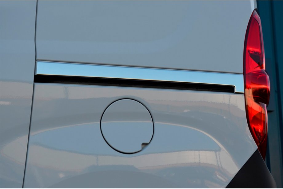 Opel Combo 2012–2018 Okrasna letev pod drsnimi vrati (2 kos, nerjavno jeklo) Image