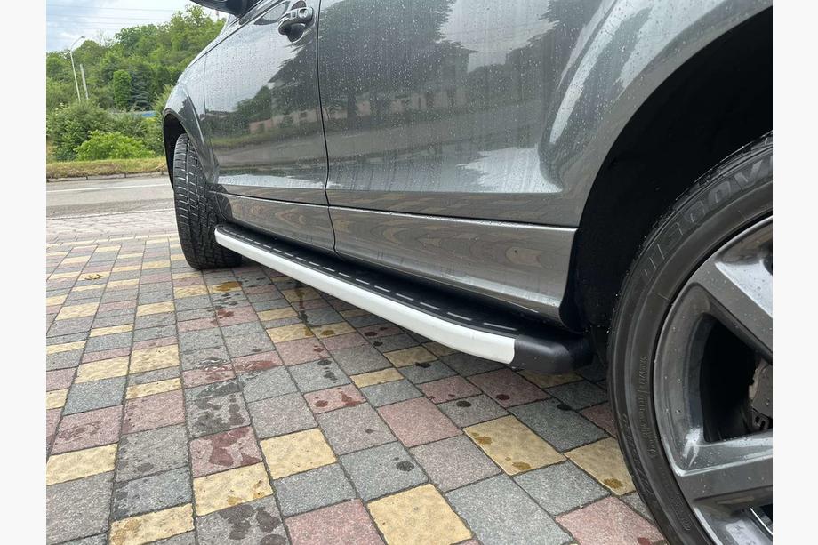 Audi Q7 2005–2015 Stranski pragovi Fullmond (2 kosa, aluminij) Image