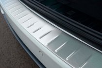 BMW serija 3 E90/E91 2005–2011 Nerjaveča obloga zadnjega odbijača (2006-2008, SW, nerj.) fotografija 3