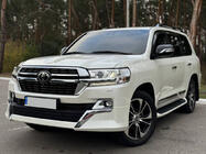 Toyota Land Cruiser 200 2007–2021 Sprednji lip spojler 2016↗ (Executive 2021) Bela barva fotografija 3