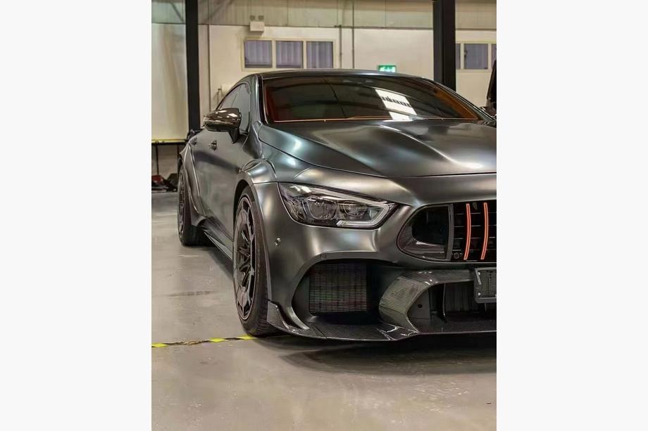 Mercedes AMG GT 4 X290 2018– Komplet bodykita Rocket 900 Carbon (2018-2022) Image