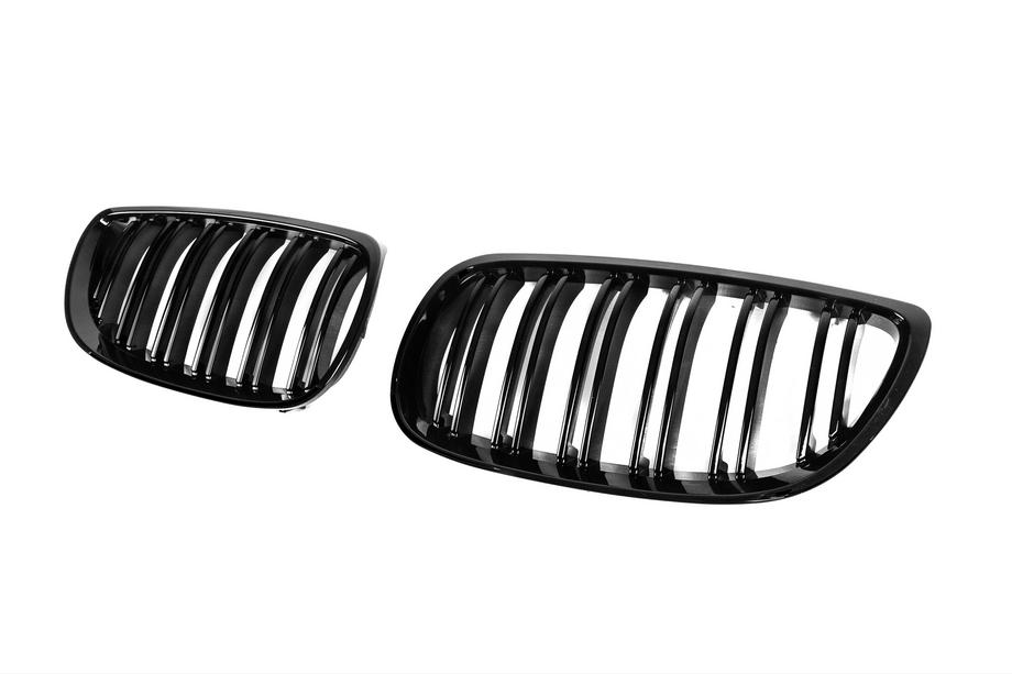 BMW serija 3 E92/E93 2006–2013 Ledvični mrežici M-Look (za 2007-2010 non-M / 2008-2013 M3, sijaj črna) Fotografija 4