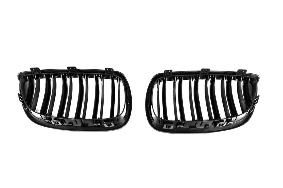 BMW serija 3 E92/E93 2006–2013 Ledvični mrežici M-Look (za 2007-2010 non-M / 2008-2013 M3, sijaj črna) Fotografija 6