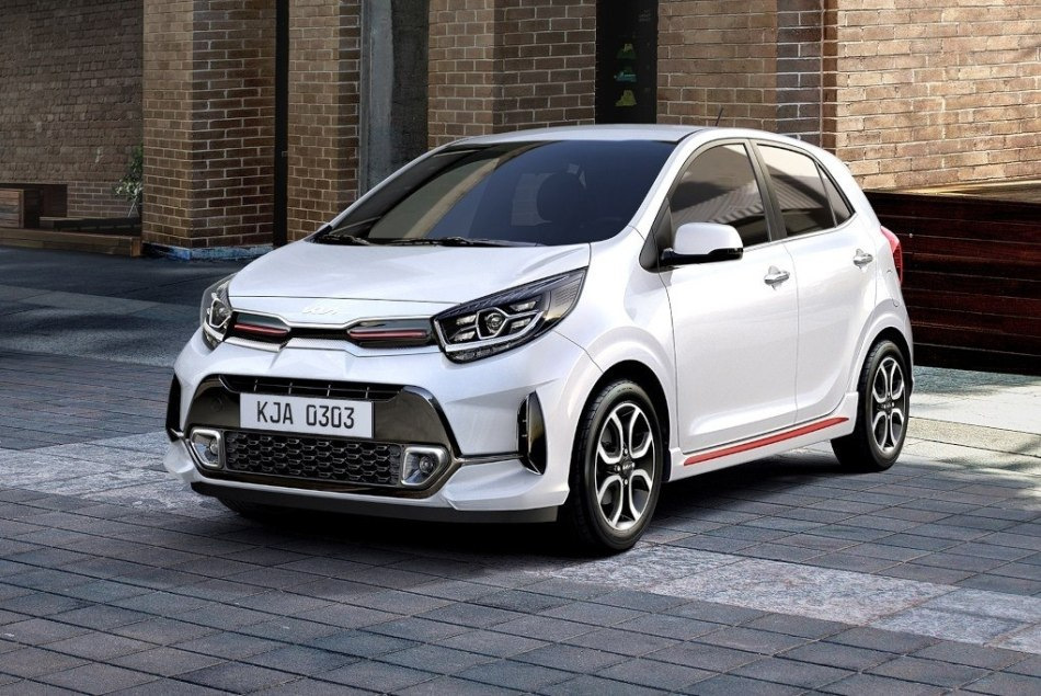 Test Kia Picanto: prenovljeni mestni kombilimuzinski model