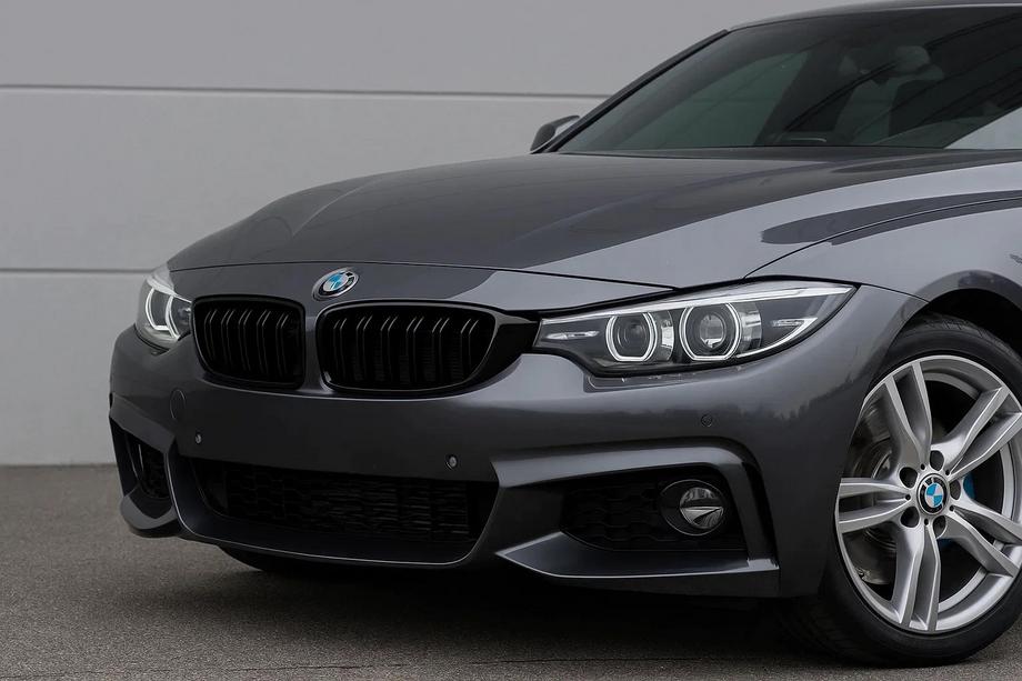 BMW serija 3 F30/F31 2012–2019 M-Look ledvične rešetke (za F80 M3, črna visok sijaj) Image
