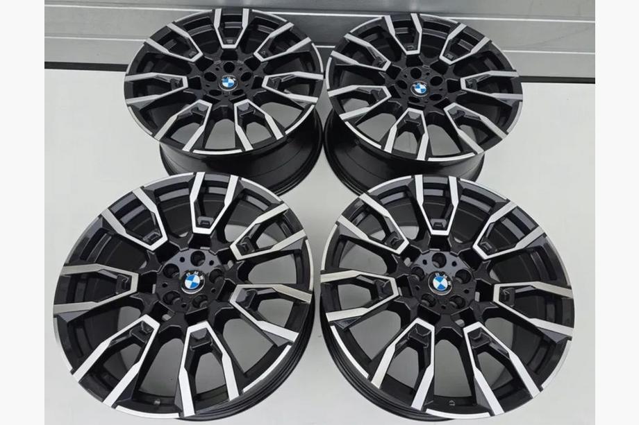 BMW X7 G07 2019– Kovana platišča R22 (rabljena, M60i-Designs, 4 kosi) Image