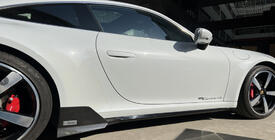 Porsche 911 (992) 2018– Stranski pragovi fotografija 1
