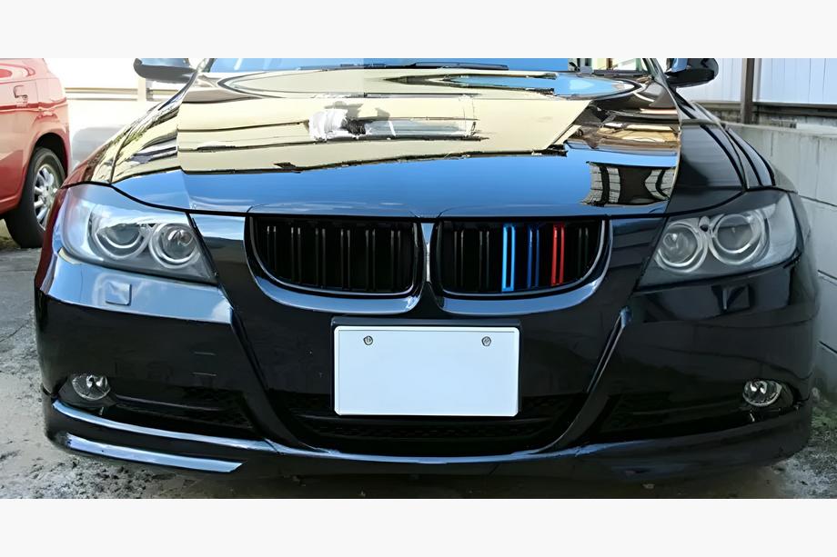 BMW serija 3 E90/E91 2005–2011 Ledvični maski M-Look (za E-90/91 2005-2008, M-Color) Image