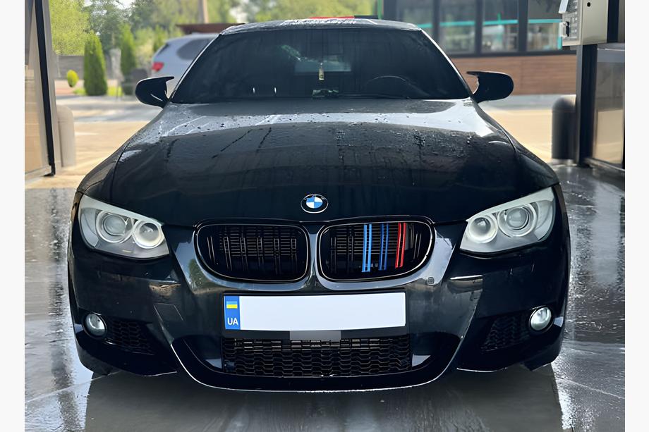 BMW serija 3 E92/E93 2006–2013 Ledvične maske M-Look (za 2005-2009, M-Color) Image