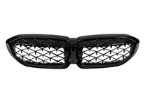 BMW serija 3 G20/G21 2018– Ledvične maske Diamond Black (2018-2022, črn rob) fotografija 7
