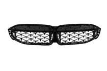 BMW serija 3 G20/G21 2018– Ledvične maske Diamond Black (2018-2022, črn rob) fotografija 10