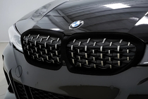 BMW serija 3 G20/G21 2018– Ledvički Diamond Silver (2018-2022, črn okvir) fotografija 1