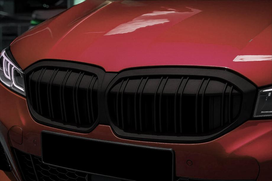 BMW serija 3 G20/G21 2018– Ledvične maske M-Look (2022+, mat črna) Image