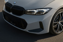 BMW serija 3 G20/G21 2018– Ledvički 1 Bar (2022+, mat črna) fotografija 1