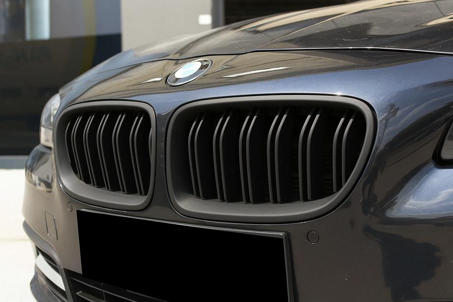 BMW serija 5 F10/F11 2010–2016 M-Look ledvički (mat črna) Image