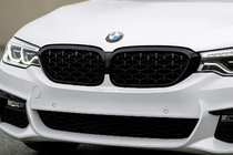 BMW serija 5 G30/G31 2017–2023 Ledvične rešetke Diamond Black V1 (2017-2020, črn okvir) fotografija 1