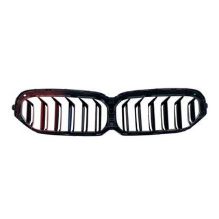 Ledvične rešetke M-Look V1 (2021+, M-Color) BMW serija 5 G30/G31 2017–2023 fotografija 4