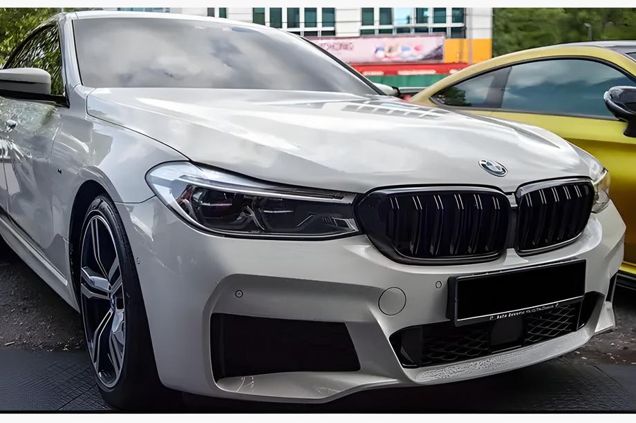 BMW serija 6 G32 2017– Ledvične rešetke M-Look (2017-2020, črna visok sijaj) Image