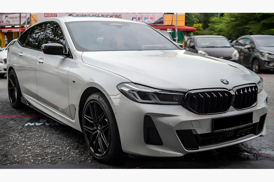 BMW serija 6 G32 2017– Ledvički maska M-Look (2020-2023, sijajno črna) Image