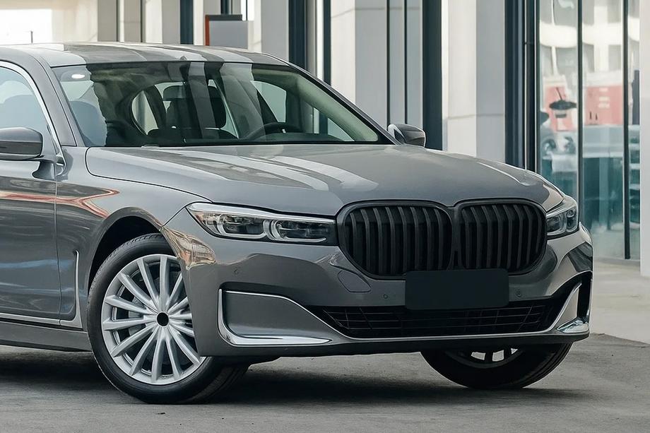 BMW serija 7 G11/G12 2015–2022 Ledvične rešetke 1 Bar (2019-2022, mat črna) Image