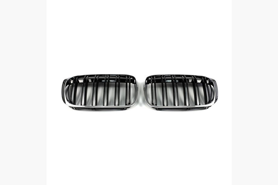 BMW X1 F48 2015–2022 M-Look ledvične maske (2015-2019, sijajno črna s kromiranim robom) Fotografija 4