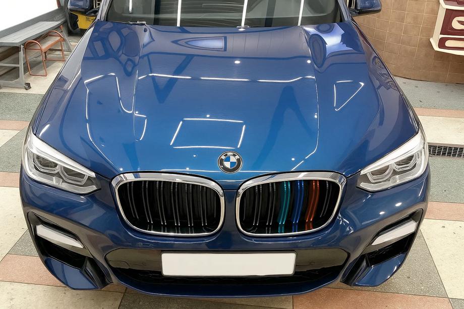 BMW X3 G01 2018– Ledvične maske M-Look (2018-2021, M-Color s krom obrobo) Image
