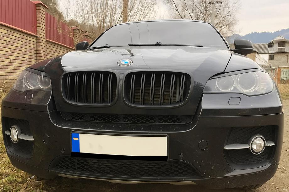 BMW X6 E71 2008–2014 M-Look ledvički (mat črna) Image