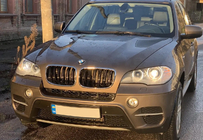 BMW X6 E71 2008–2014 M-Look ledvični rešetki (črni sijaj s krom obrobo) fotografija 3