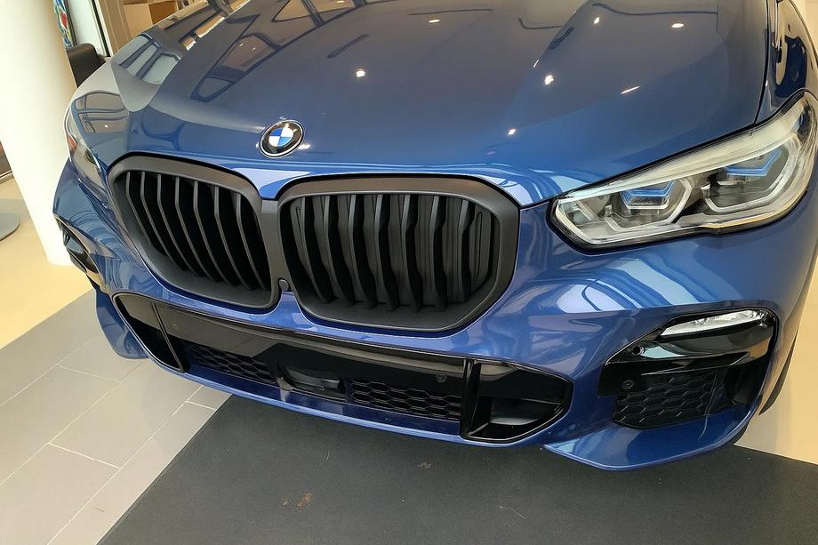 BMW X5 G05 2019–2026 Ledvične rešetke 1 Bar (2019-2022, mat črna) Image