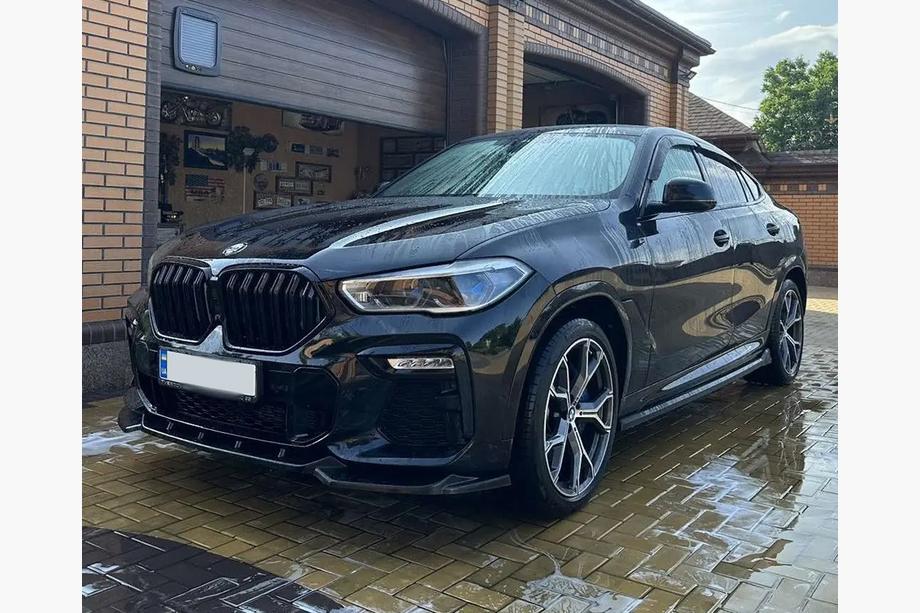 BMW X6 G06 2019–2027 M-Look ledvične rešetke (2019-2022, sijajno črna) Image