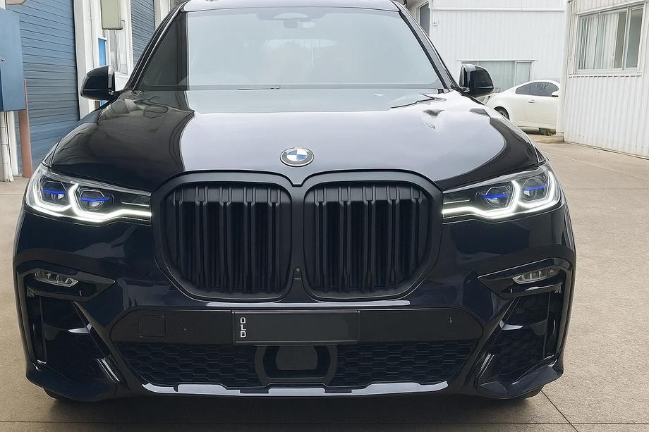 BMW X7 G07 2019– Ledvične rešetke M-Look (2019-2022, mat črna) Image