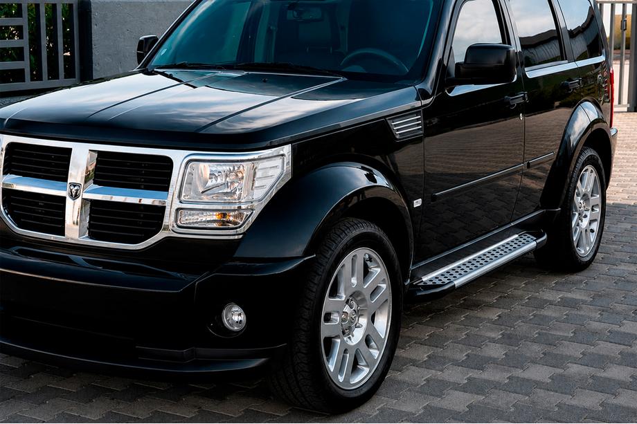 Dodge Nitro 2006–2011 Stranske stopnice Allmond Grey (2 kosa, aluminij) Image