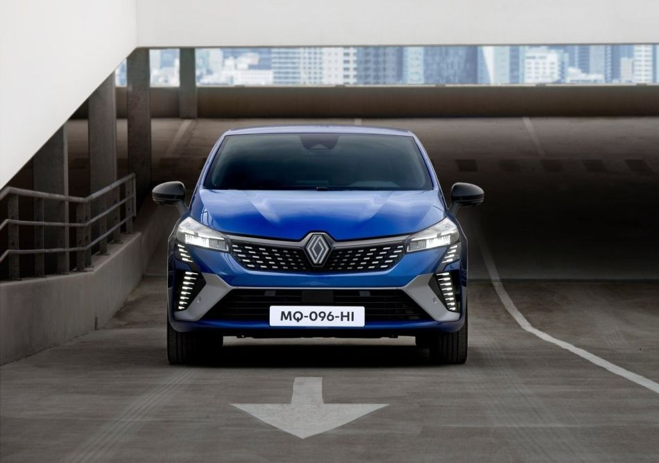 Renault Clio: Posodobljena mestna kombilimuzina