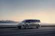 Pregled električnega enoprostorca Volvo EM90 fotografija 2