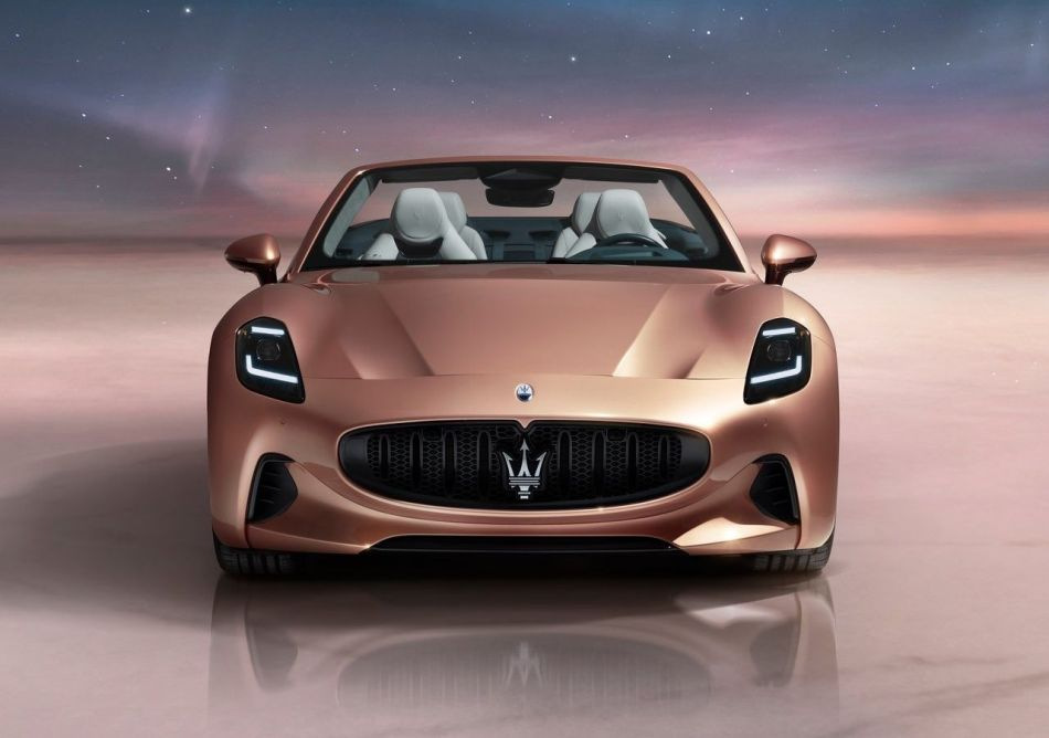 Maserati GranCabrio Folgore: pregled električnega kabrioleta