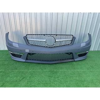Sprednji odbijač 2011-2014 AMG C63 z masko Diamond Silver fotografija 1