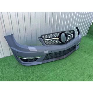 Sprednji odbijač 2011-2014 AMG C63 z masko Diamond Black fotografija 1